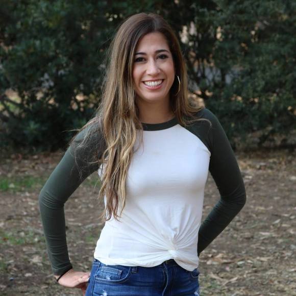 Meet your Posher, Vanessa - Picture 1 of 1